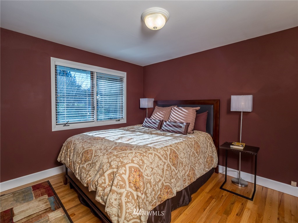 1019 Sprague Street Edmonds, WA 98020 - Photo 17 of 25 Gallery Image 17