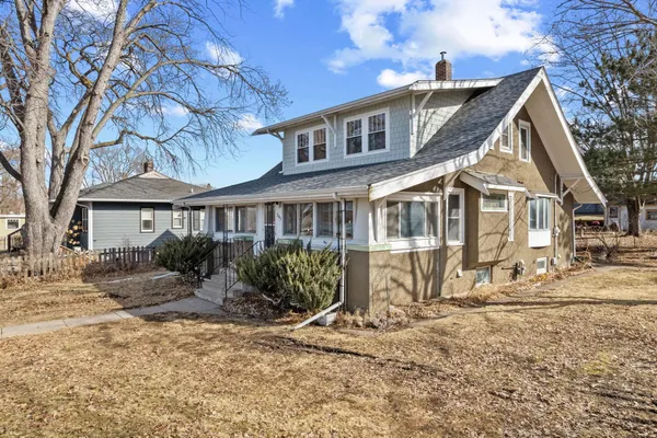 $335,000 | 202 Lake Boulevard South, Buffalo, MN 55313