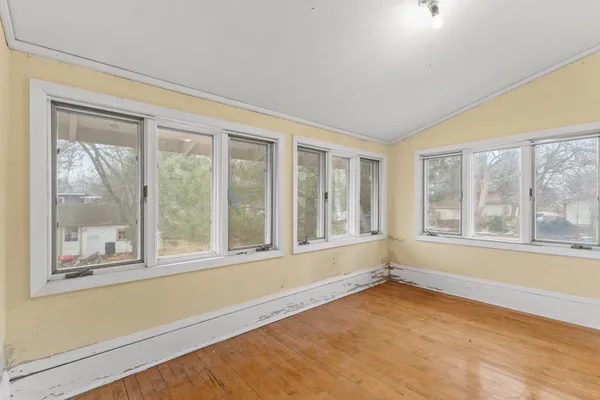 $335,000 | 202 Lake Boulevard South, Buffalo, MN 55313