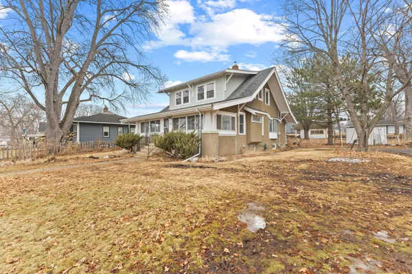 $335,000 | 202 Lake Boulevard South, Buffalo, MN 55313