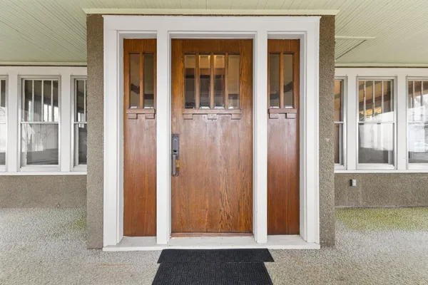 $335,000 | 202 Lake Boulevard South, Buffalo, MN 55313