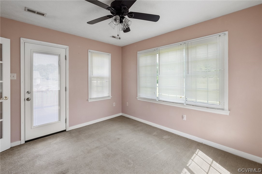 122 Pollard Place Aylett, VA 23009 - Photo 13 of 24 a view of an empty room with a window