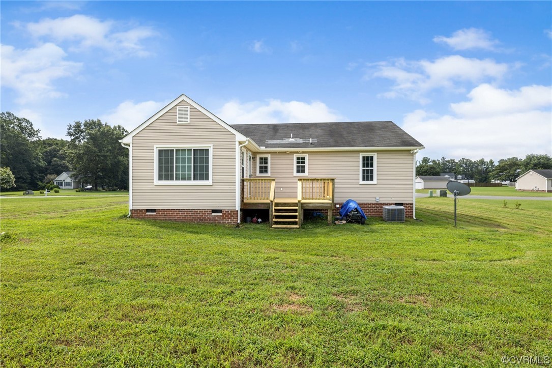 122 Pollard Place Aylett, VA 23009 - Photo 24 of 24 a view of a house with a yard