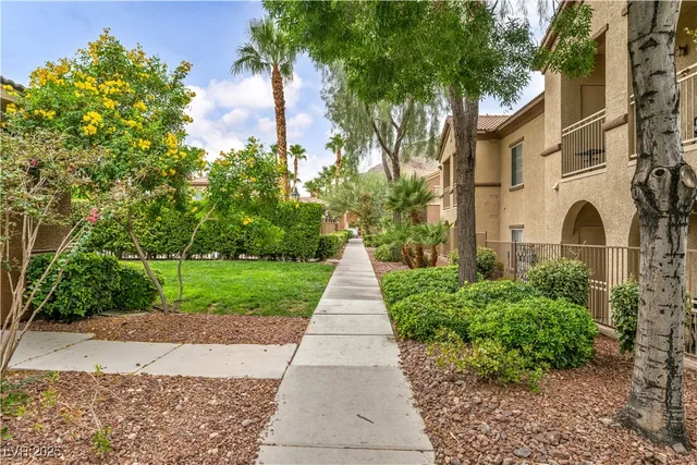 $289,900 | 3855 Wiggins Bay Street, Unit 103, Las Vegas, NV 89129