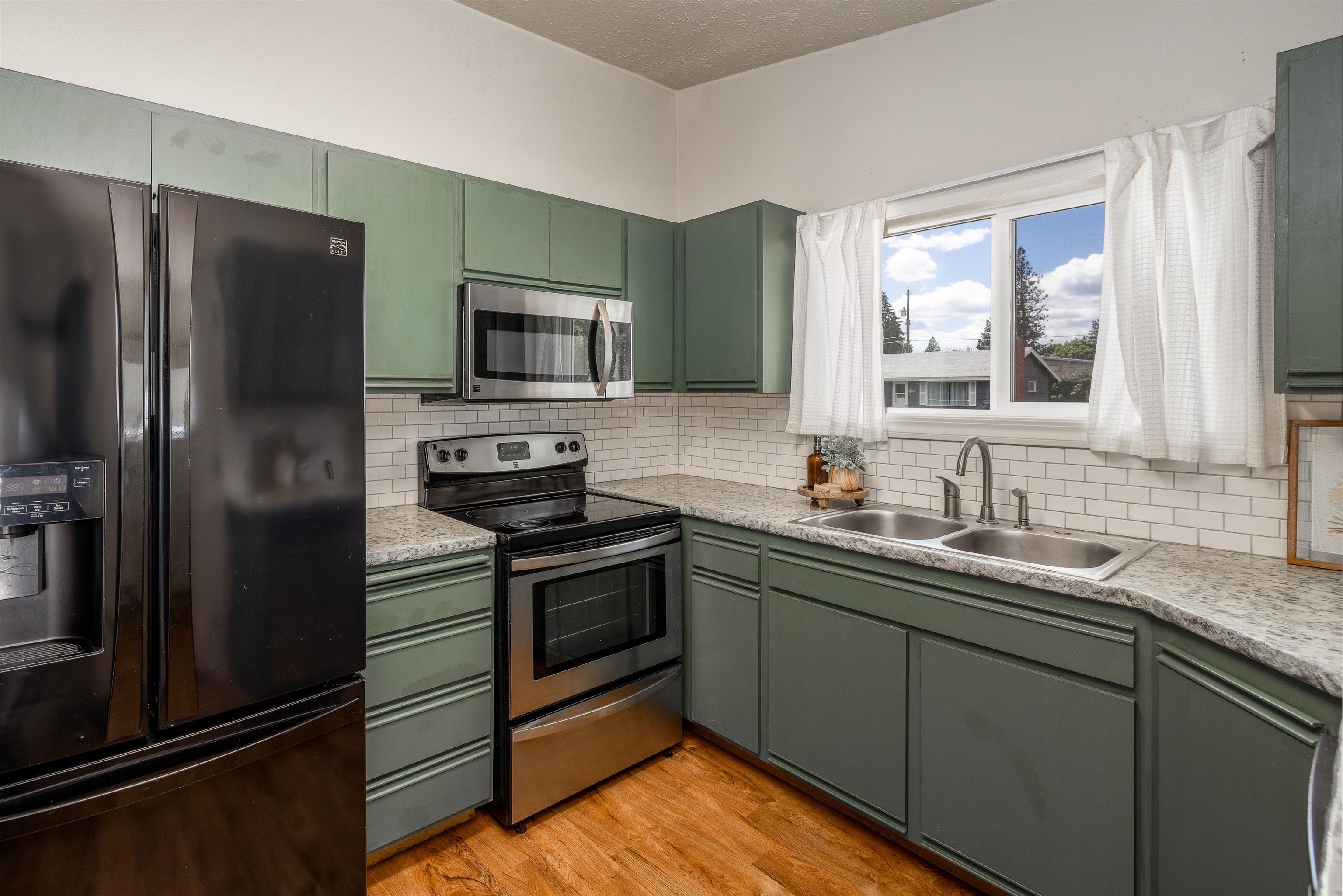 6710 North Post Street Spokane, WA 99208 - Photo 8 of 26 Gallery Image 8