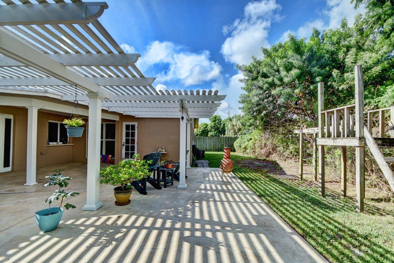611 Northwest 16th Avenue Boca Raton, FL 33486 - Photo 32 of 45 Room for a pool