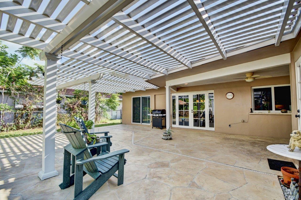 611 Northwest 16th Avenue Boca Raton, FL 33486 - Photo 34 of 45 Dade County rated aluminum pergola
