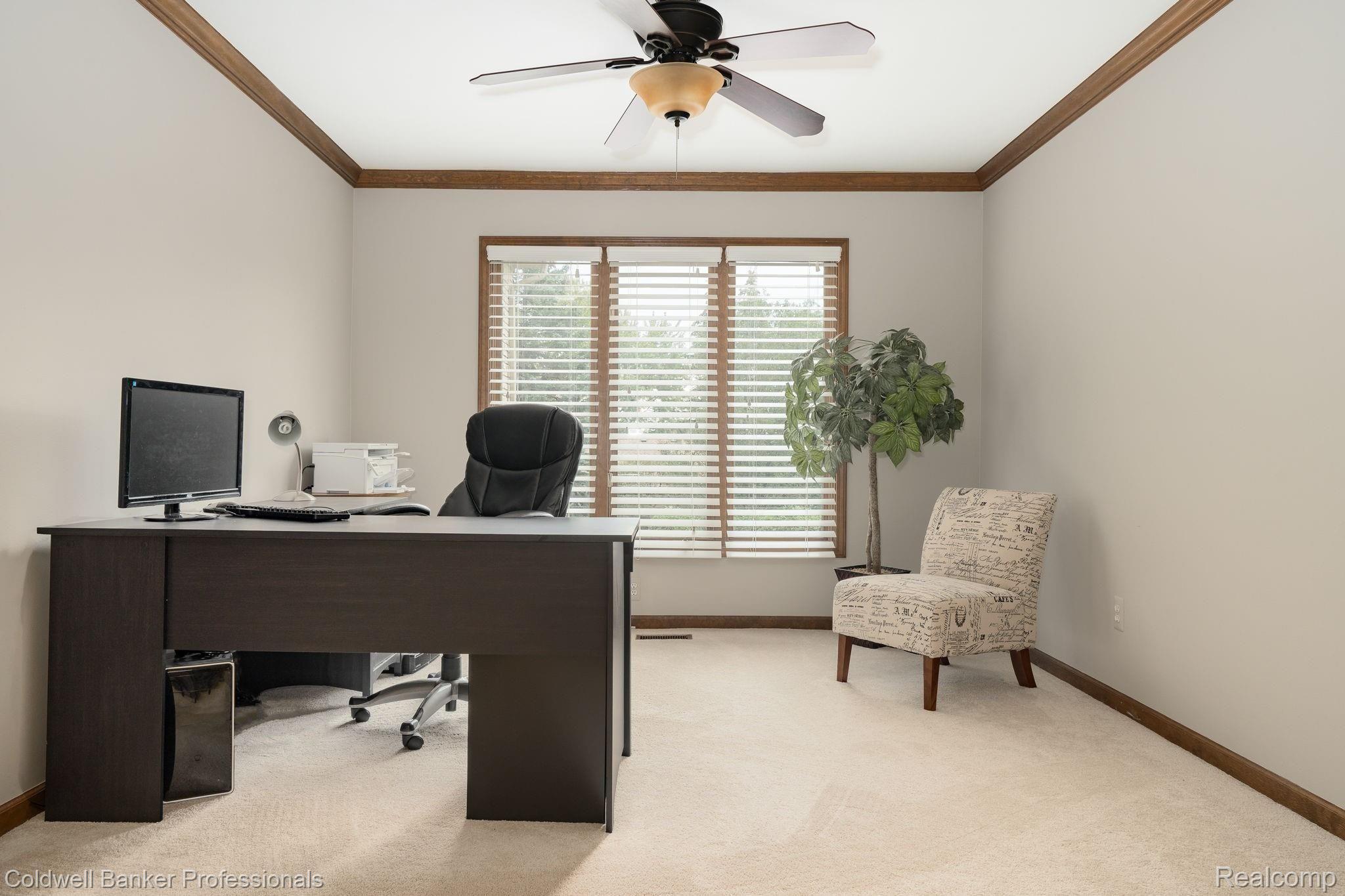 9-web-or-mls-3181-Summit-Ridge-Dr-9.jpg