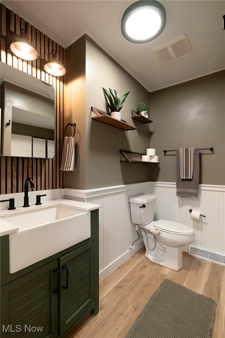 37340 Capel Road Grafton, OH 44044 - Photo 25 of 50 Remodeled full bathroom with newer vanity, commode and lighting