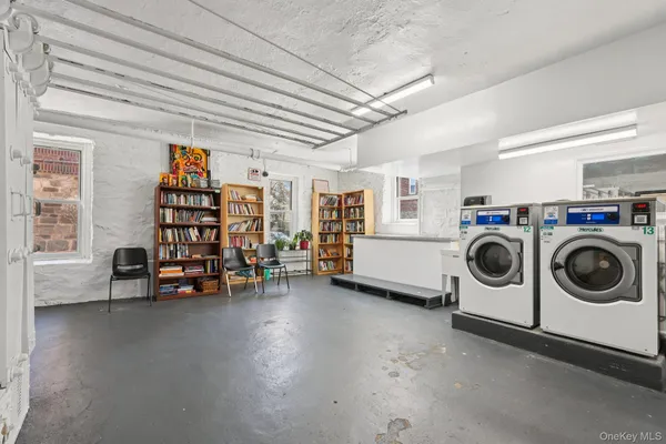 $199,000 | 1468 Midland Avenue, Unit 2C, Bronxville, NY 10708