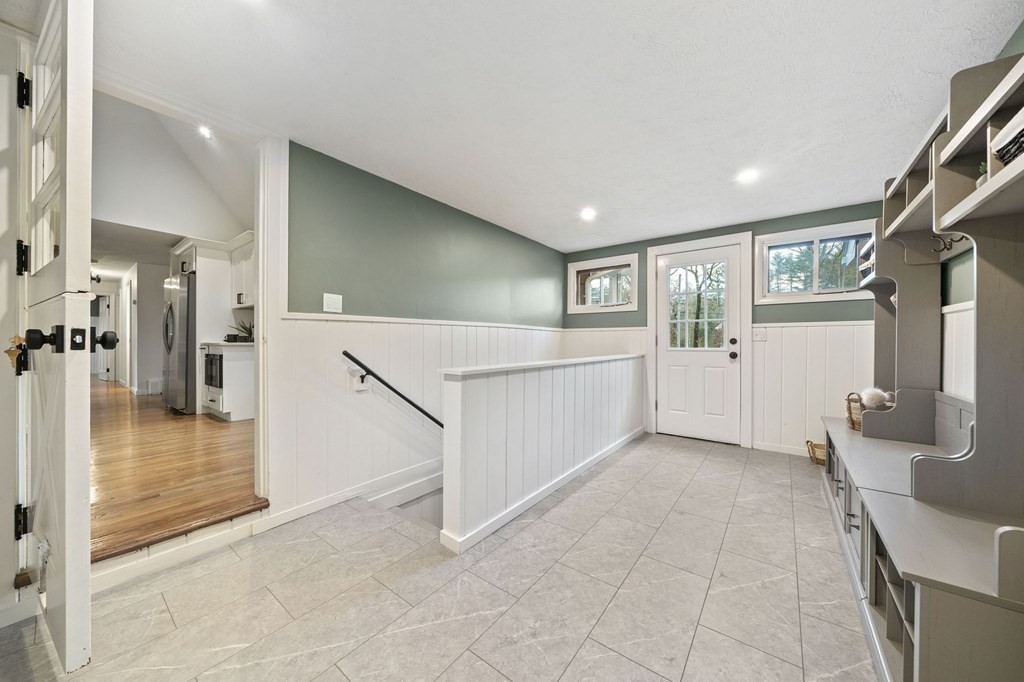 268 Union Street Hanover, MA 02339 - Photo 24 of 33 Gallery Image 24
