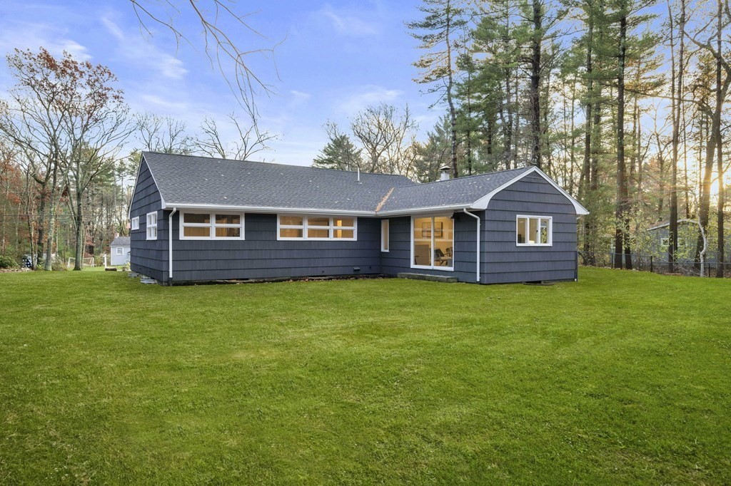 268 Union Street Hanover, MA 02339 - Photo 29 of 33 Gallery Image 29