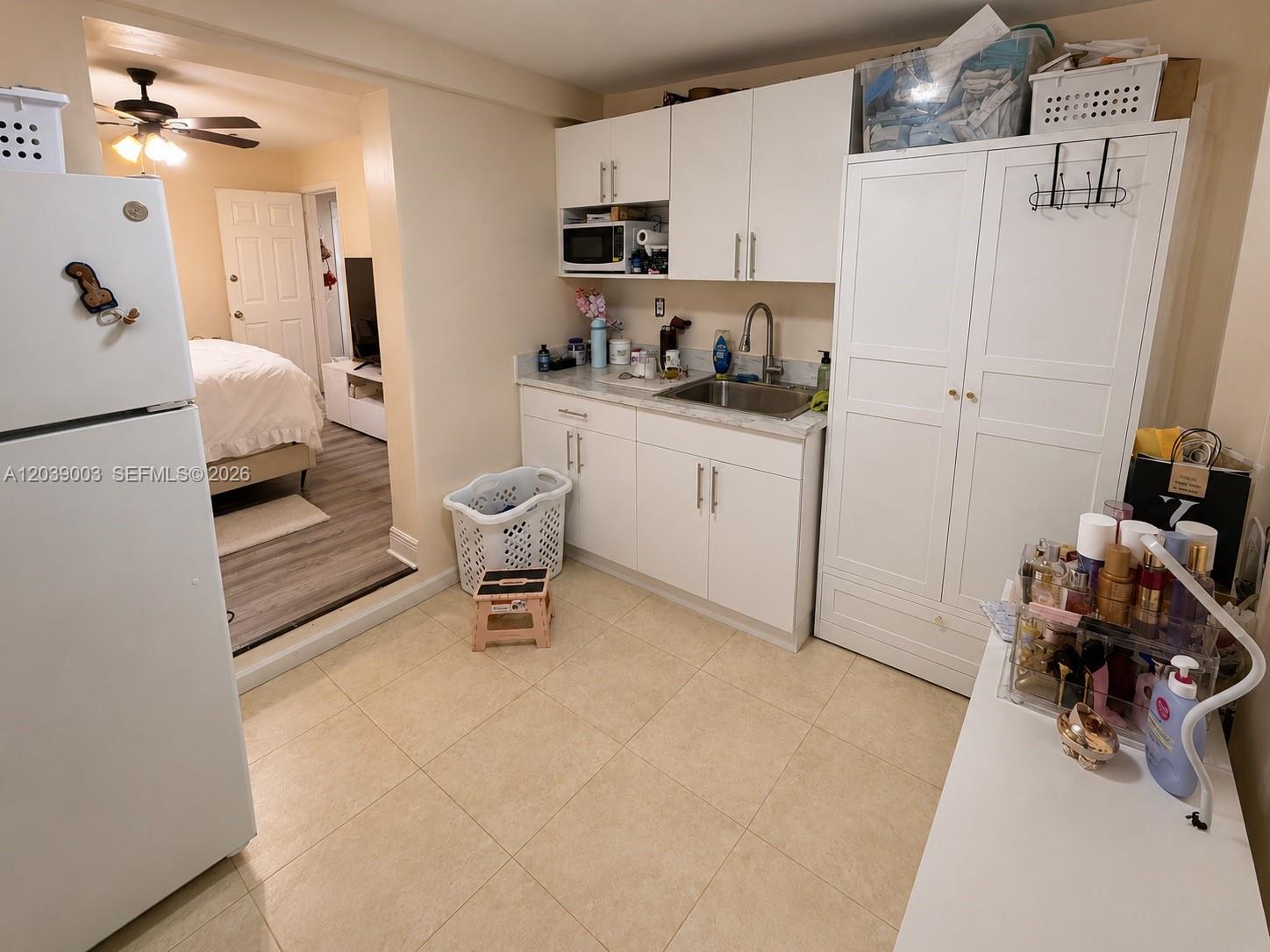 9101 Southwest 16th Street Miami, FL 33165 - Photo 15 of 21