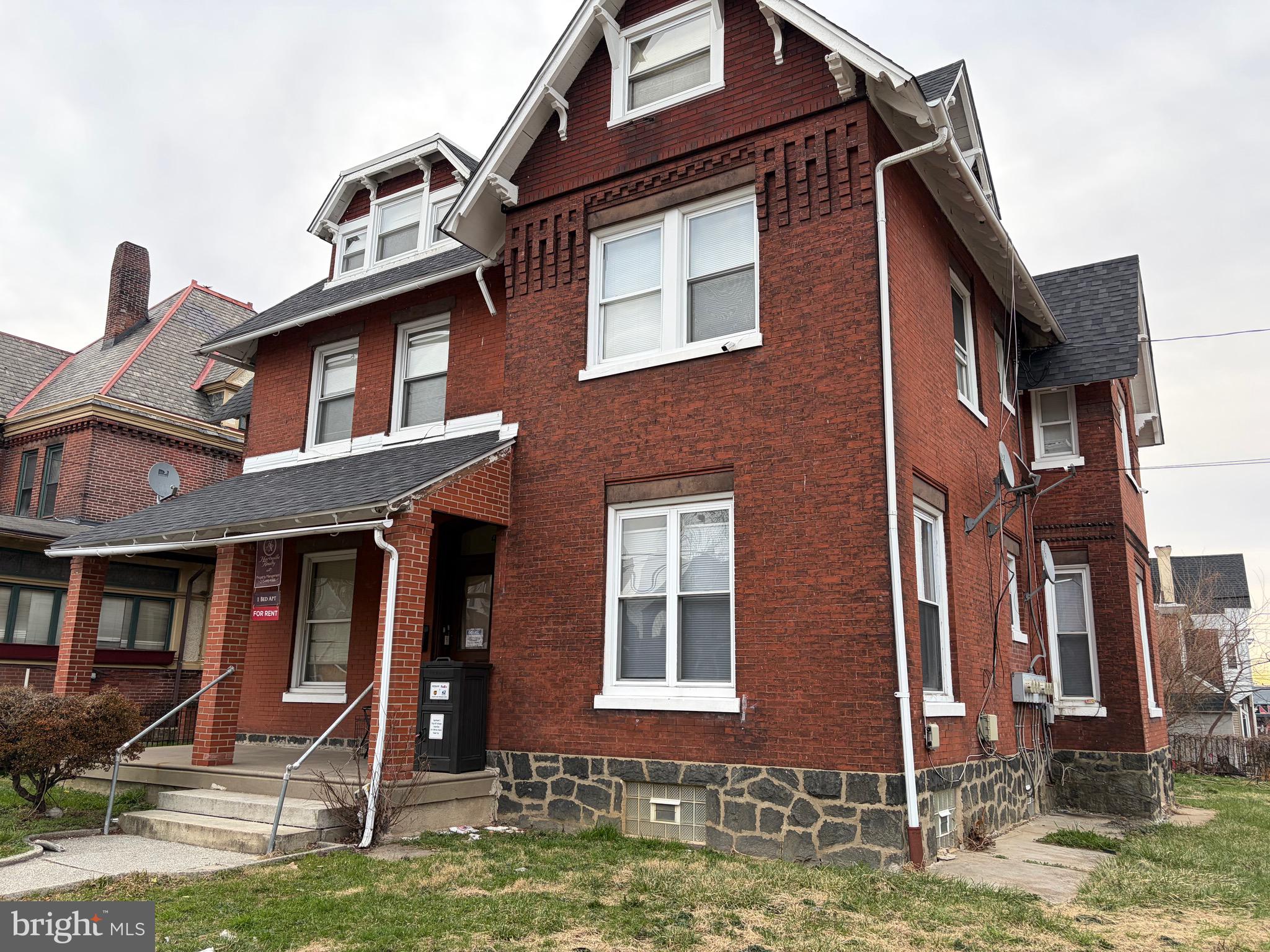 4643 Leiper Street, Unit 1 Philadelphia, PA 19124 - Photo 1 of 9