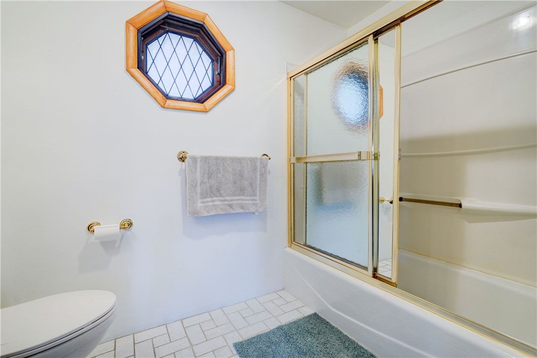 727 University Avenue Rochester, NY 14607 - Photo 17 of 41