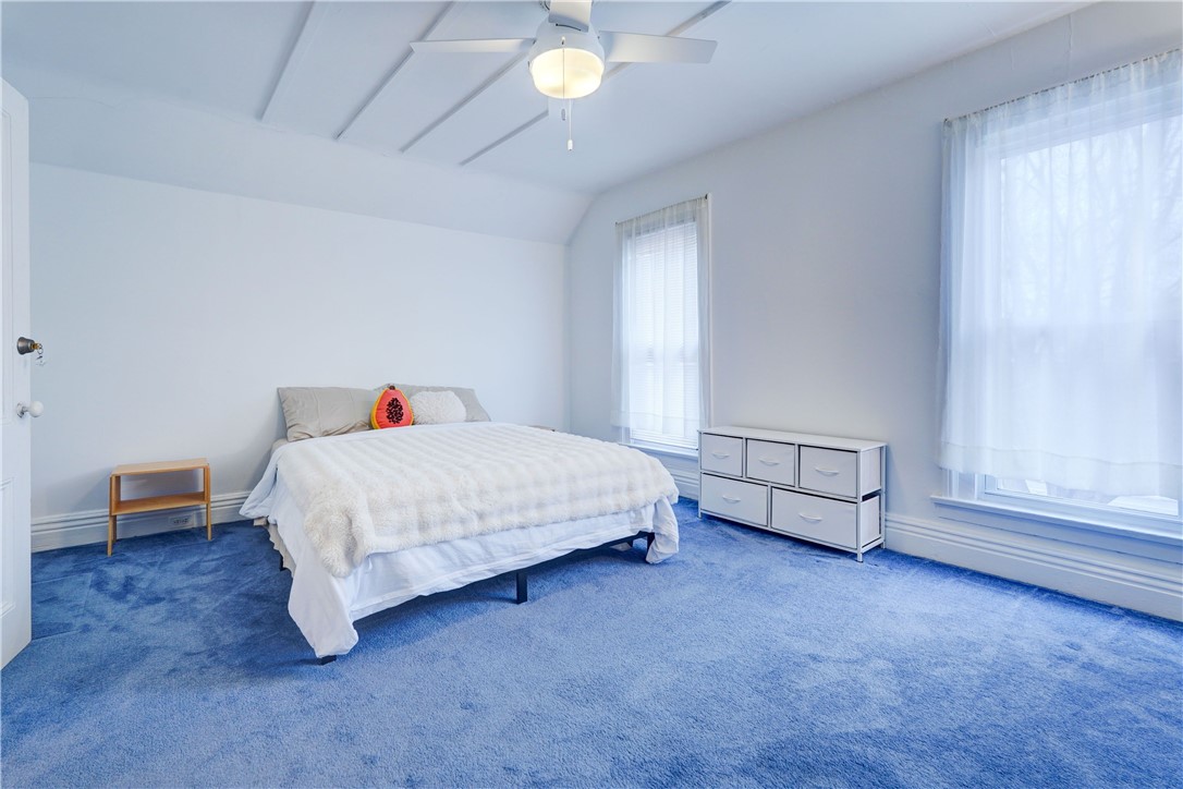 727 University Avenue Rochester, NY 14607 - Photo 23 of 41