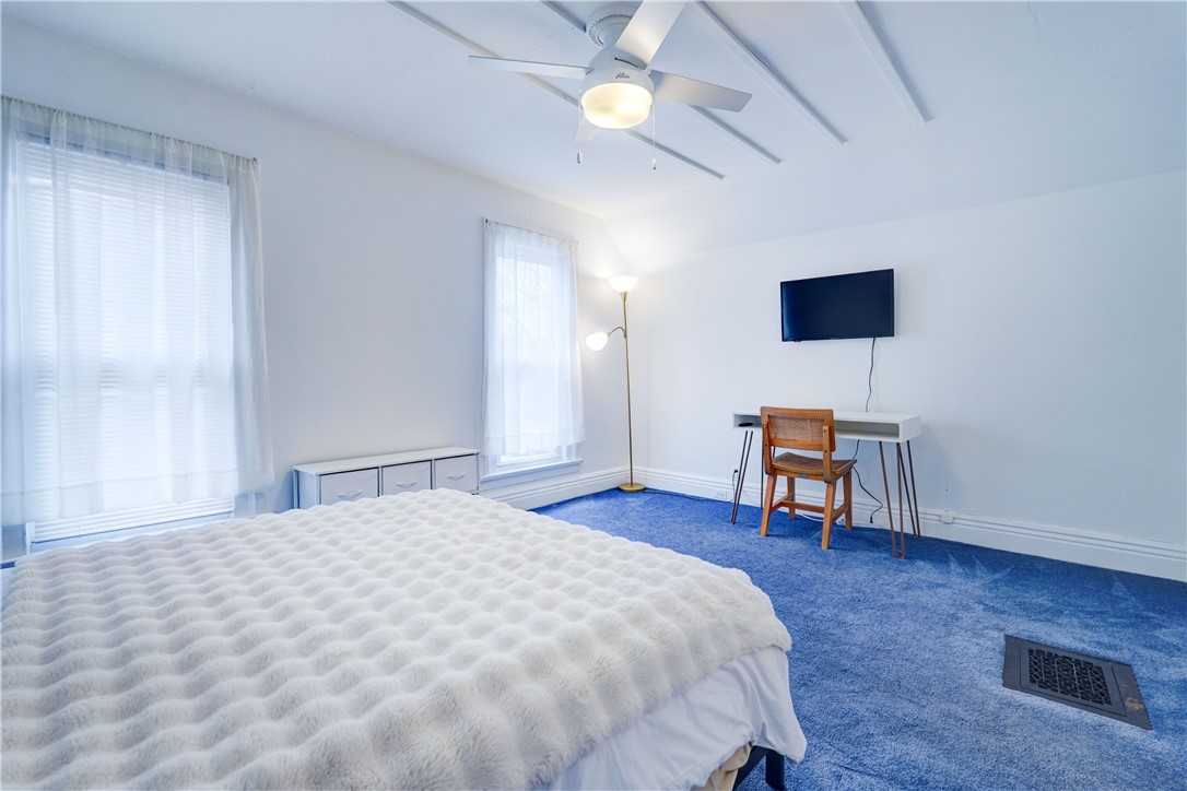 727 University Avenue Rochester, NY 14607 - Photo 24 of 41