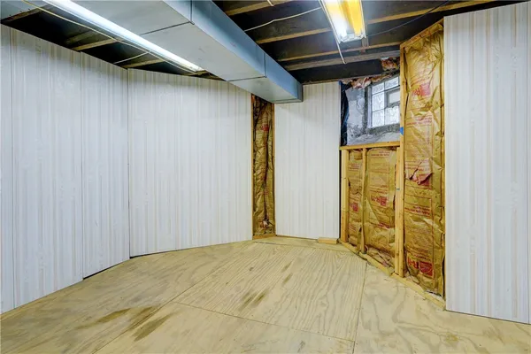 $299,900 | 727 University Avenue, Rochester, NY 14607