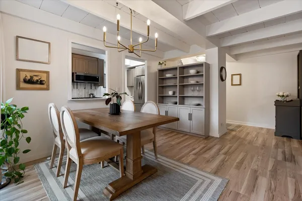 $209,900 | 1860 Sherman Avenue, Unit 5NW, Evanston, IL 60201