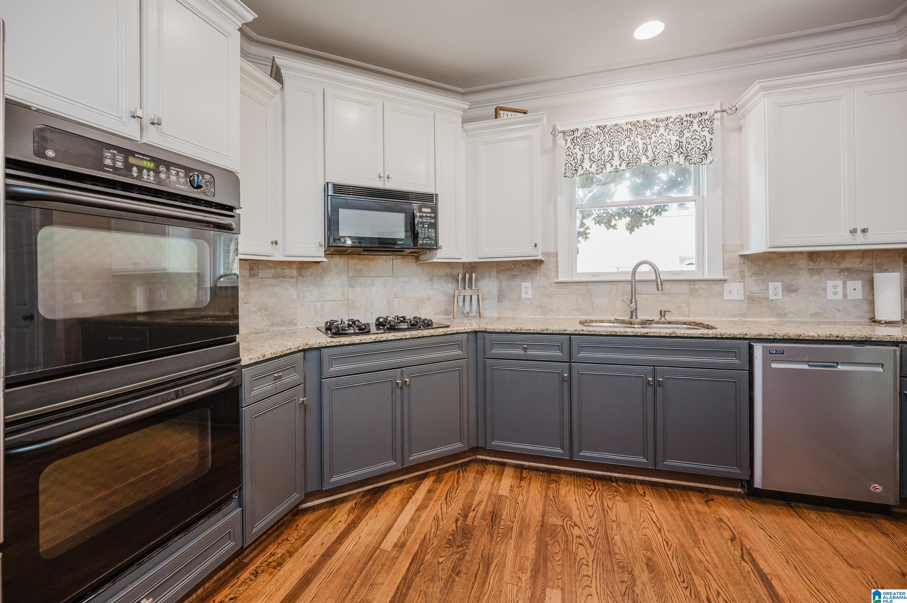 1415 Scout Ridge Drive Hoover, AL 35244 - Photo 13 of 59