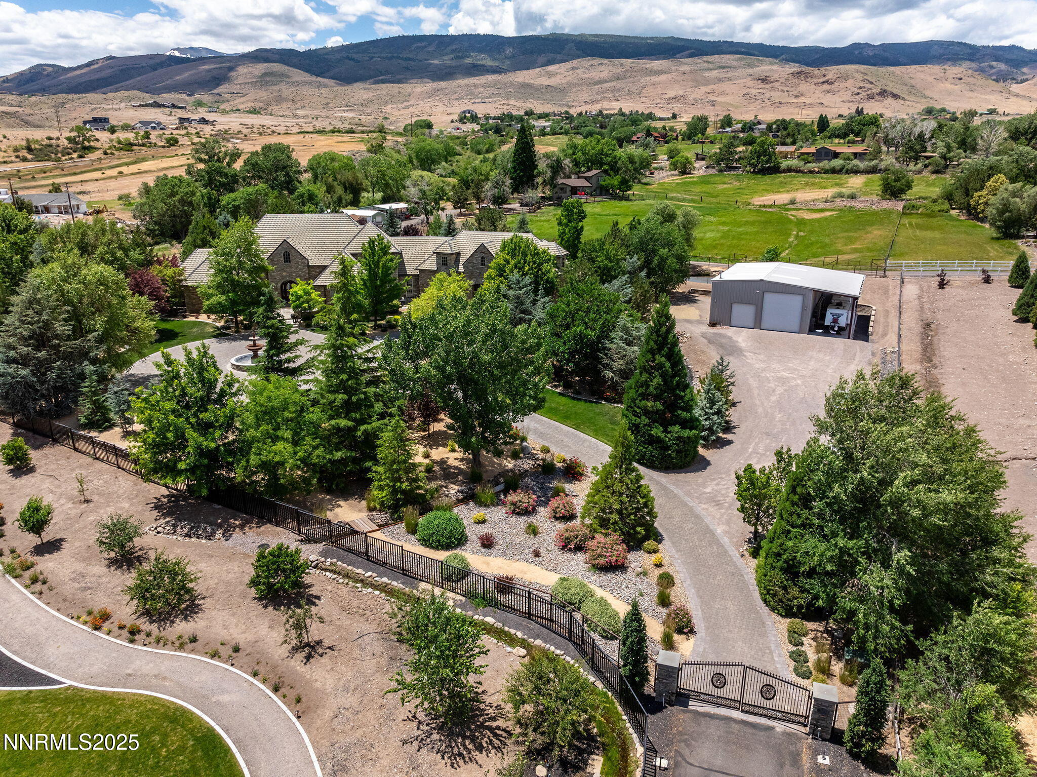 8741 Lakeside Drive Reno, NV 89511 - Photo 3 of 76 98-web-or-mls-DJI_20240626125542_0231_D