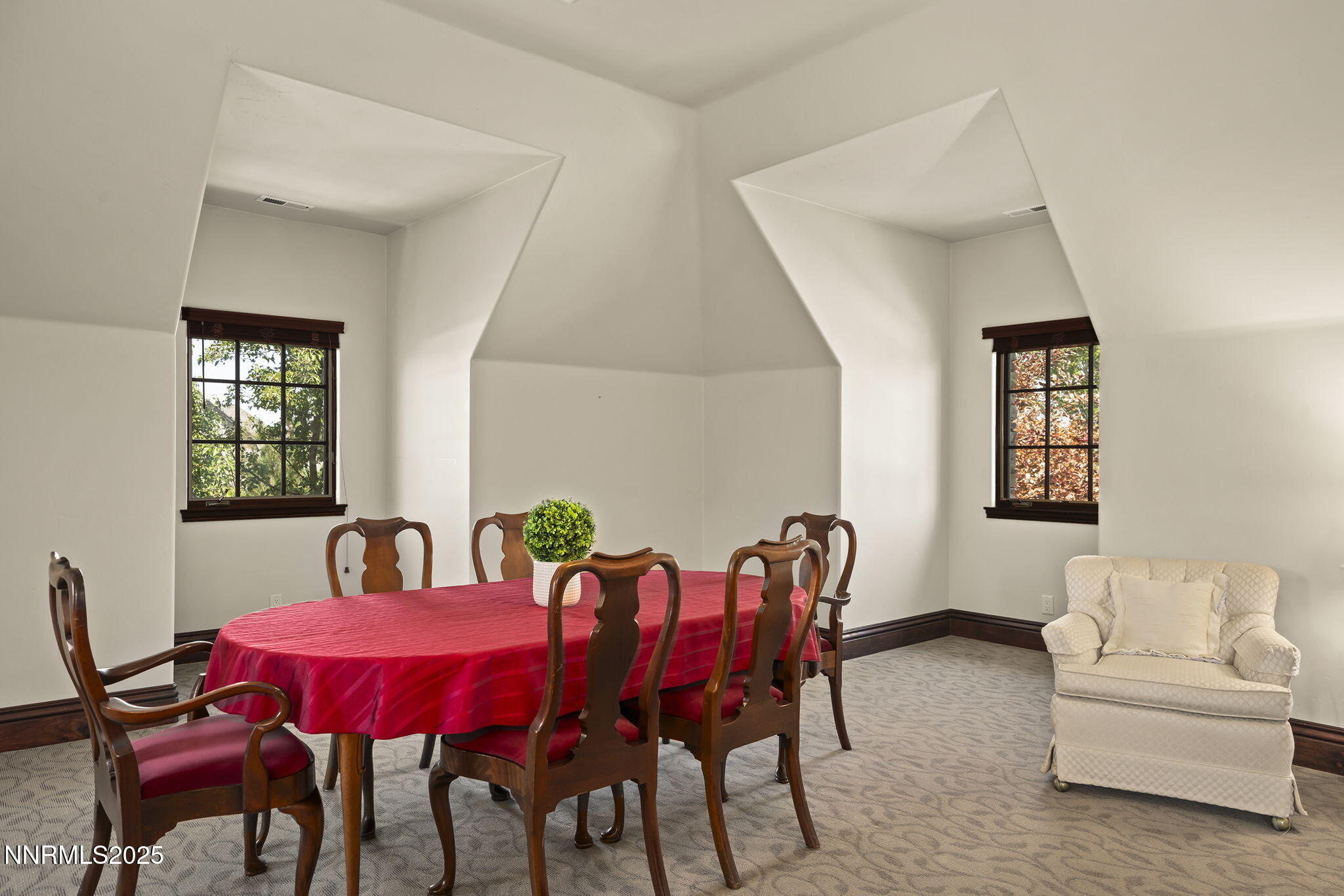8741 Lakeside Drive Reno, NV 89511 - Photo 41 of 76 49-web-or-mls-_DSC8797