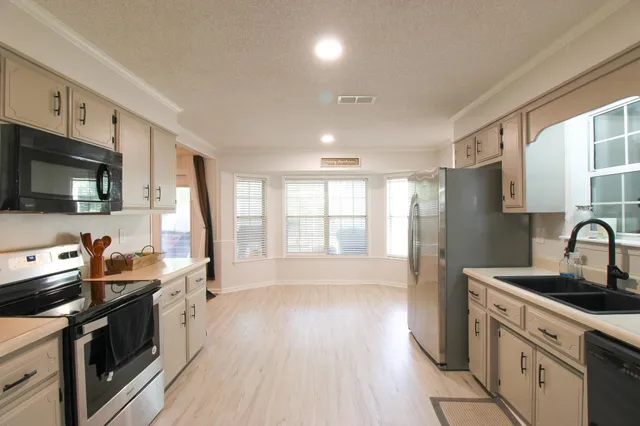 $249,900 | 2821 Clayton Drive, Valdosta, GA 31602