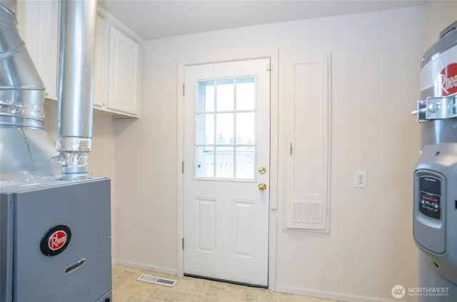 a view of washer and dryer