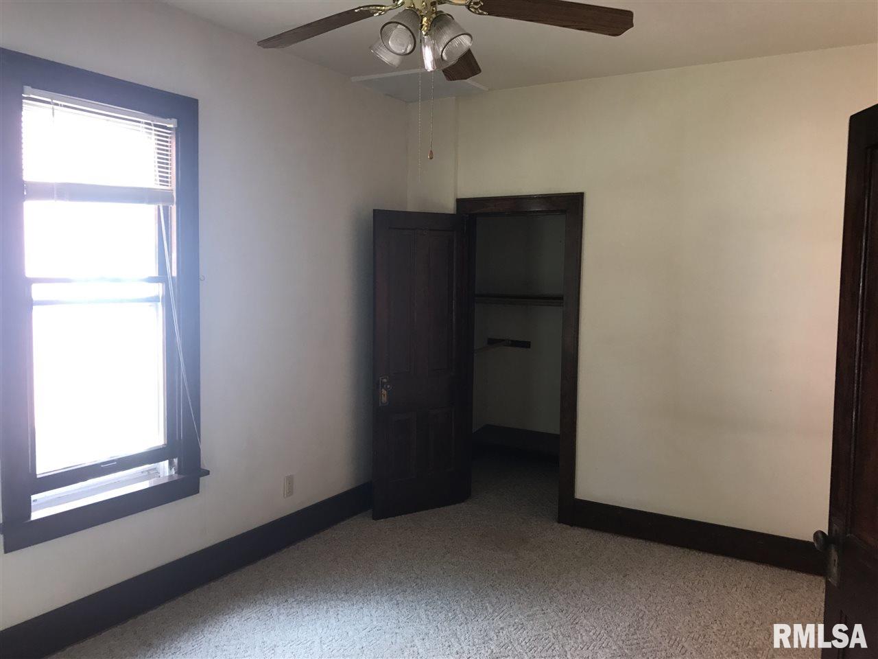 1438 11th Street Moline, IL 61265 - Photo 9 of 14