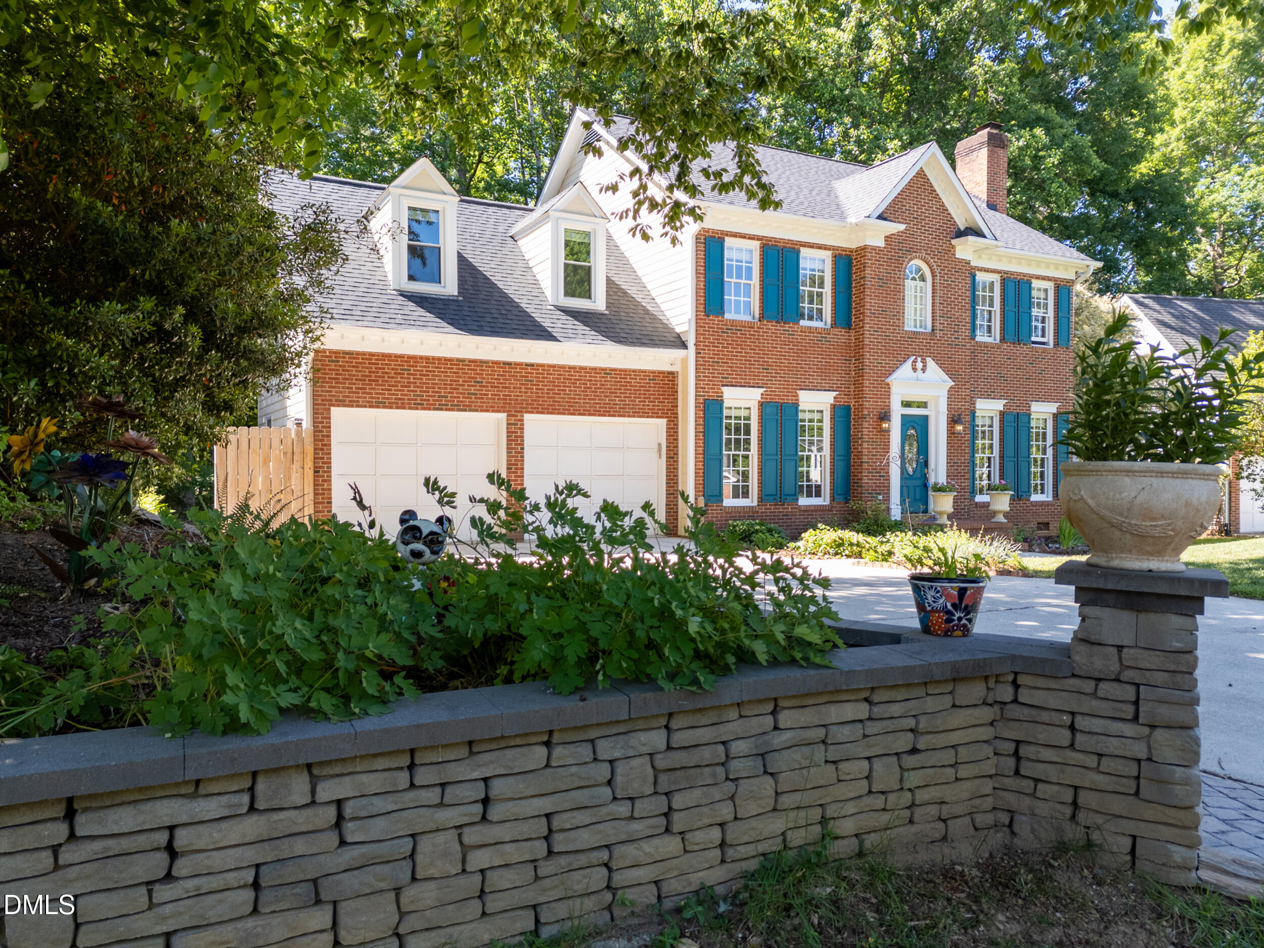 828 Reading Circle Raleigh, NC 27615 - Photo 3 of 69 Gallery Image 3