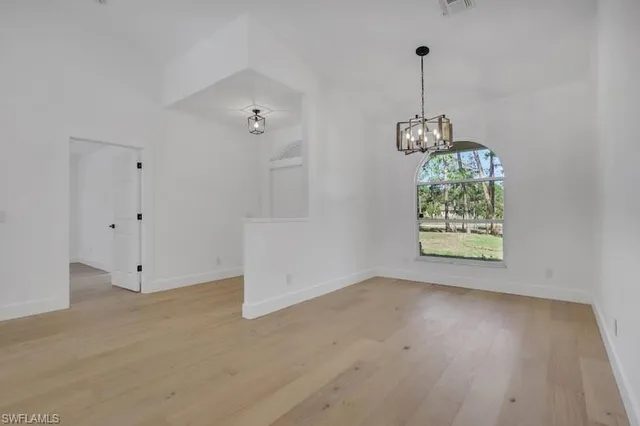 $799,000 | 440 33rd Avenue Northeast, Naples, FL 34120