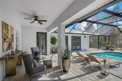 $785,000 | 440 33rd Avenue Northeast, Naples, FL 34120