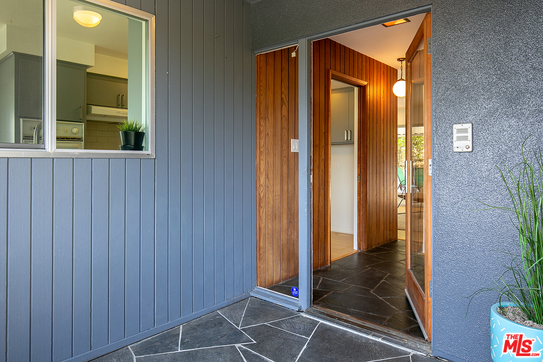 1929 Estes Road Los Angeles, CA 90041 - Photo 4 of 29