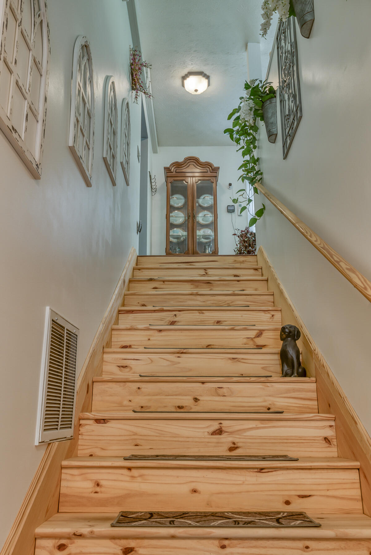 202 Arrowhead Road Erwin, TN 37650 - Photo 17 of 52 202 Arrowhead Rd 17