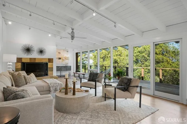$3,995,000 | 25 Siesta Court, Portola Valley, CA 94028