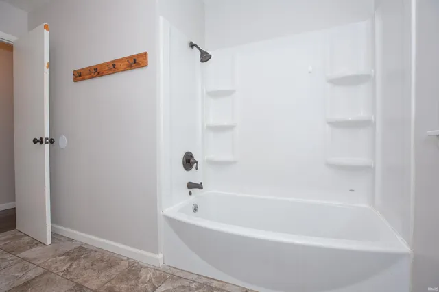 $200,000 | 1316 Elk Street, Mount Vernon, IN 47620