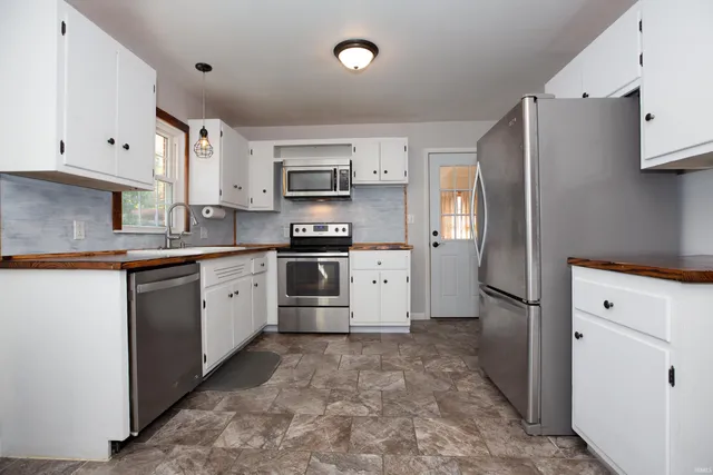 $200,000 | 1316 Elk Street, Mount Vernon, IN 47620