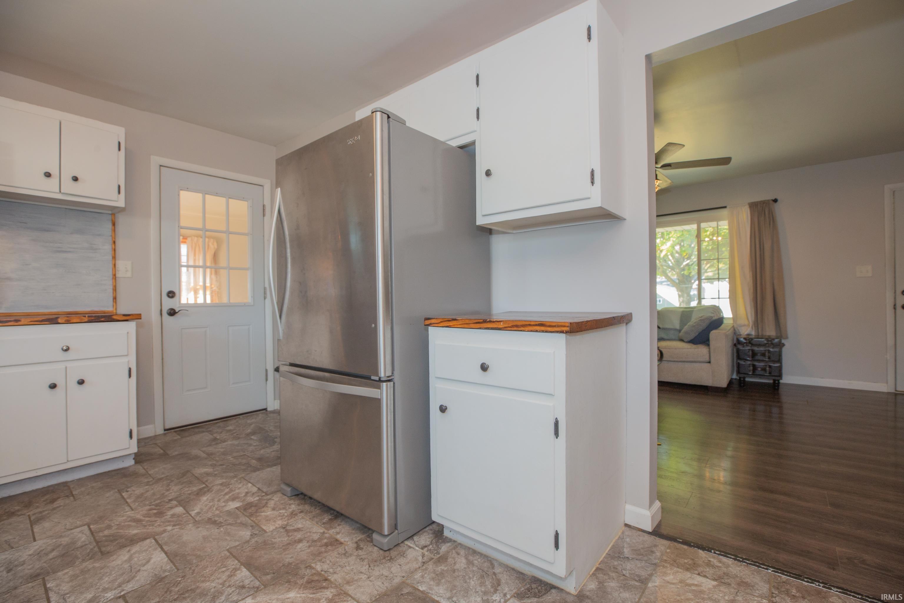 1316 Elk Street Mount Vernon, IN 47620 - Photo 6 of 21