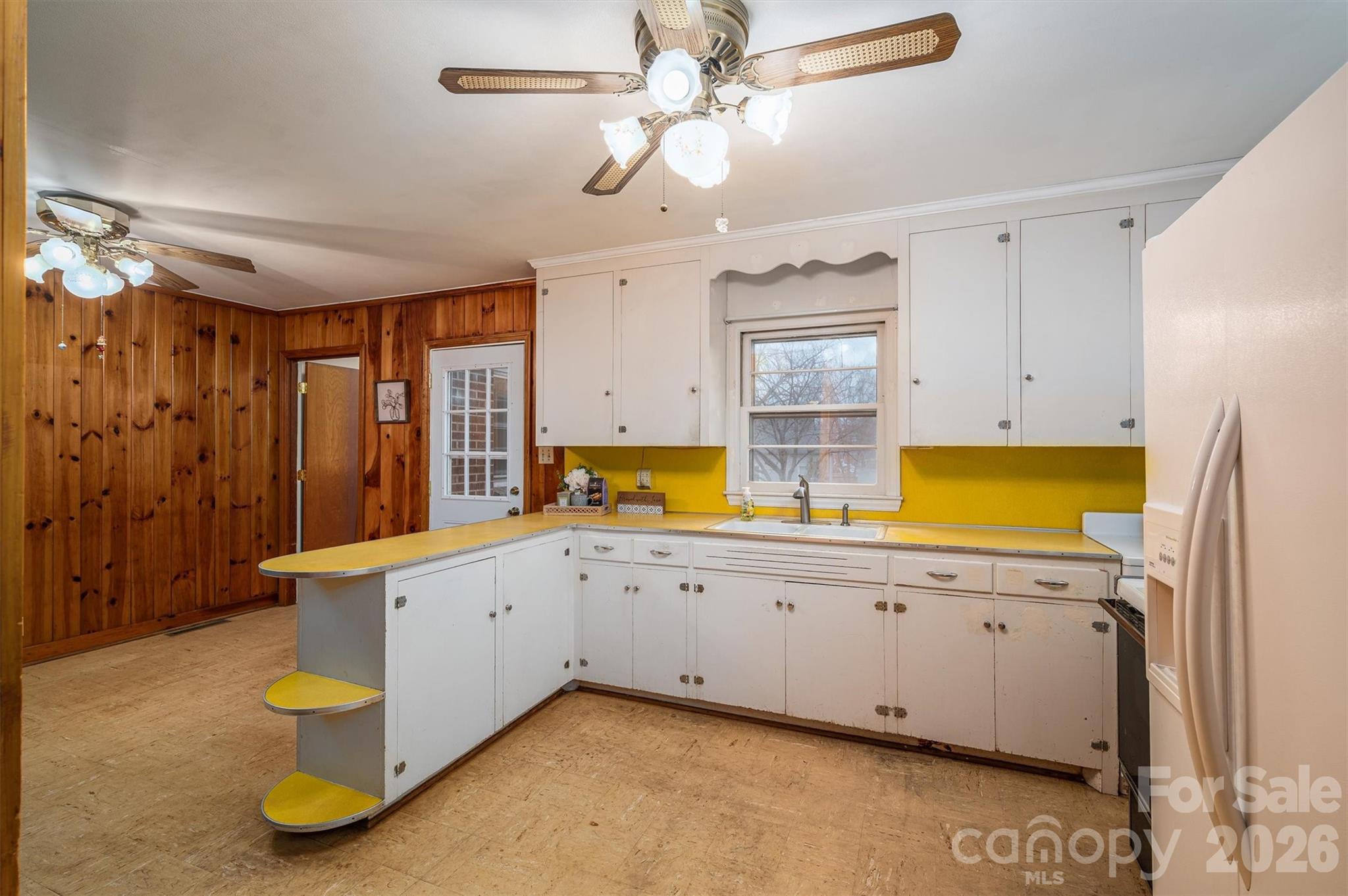 816 South Point Road Belmont, NC 28012 - Photo 21 of 36 Gallery Image 21