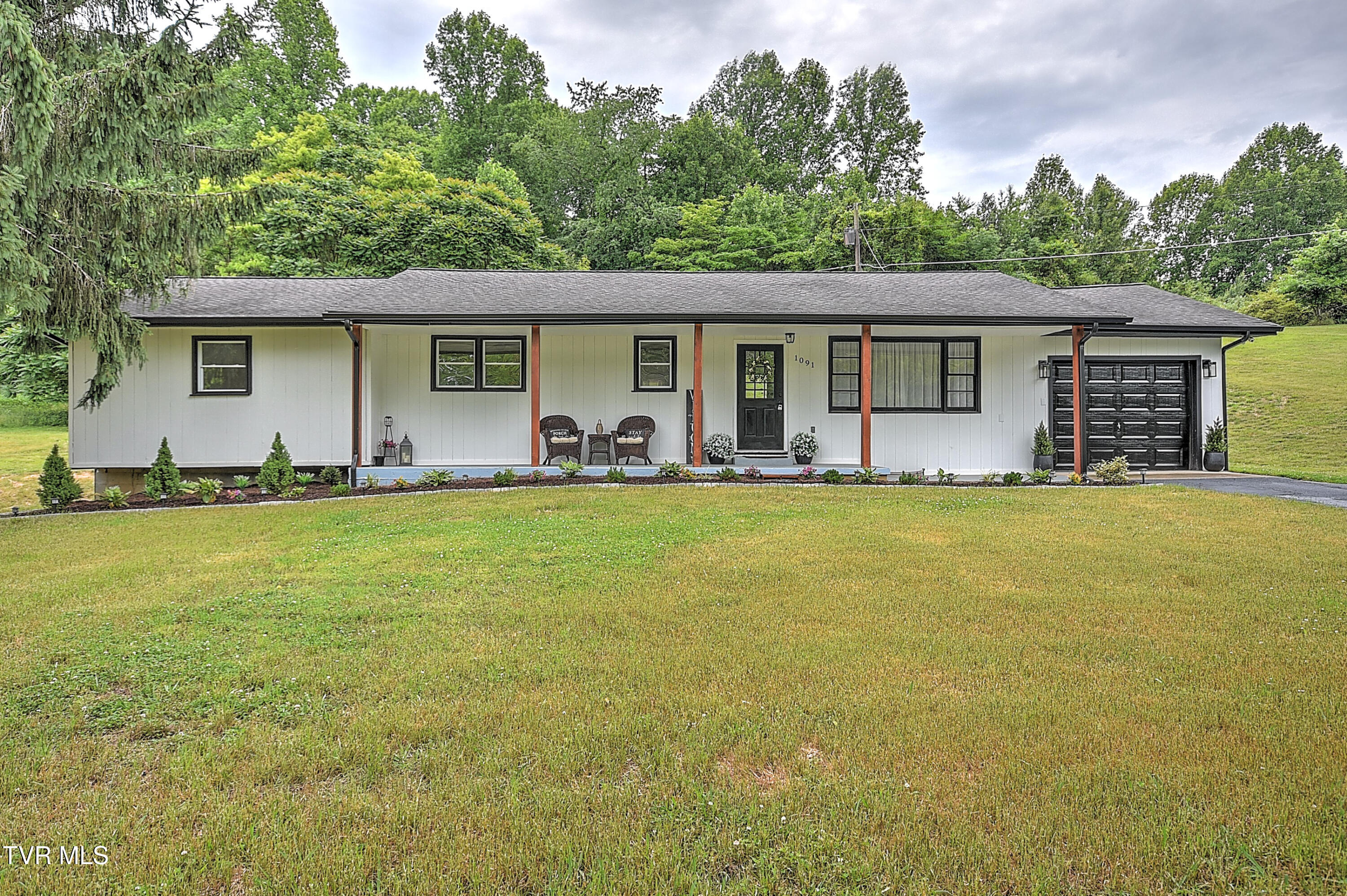 1091 Shipley Ferry Road Blountville, TN 37617 - Photo 3 of 55 1001 Shipley Ferry CP-4