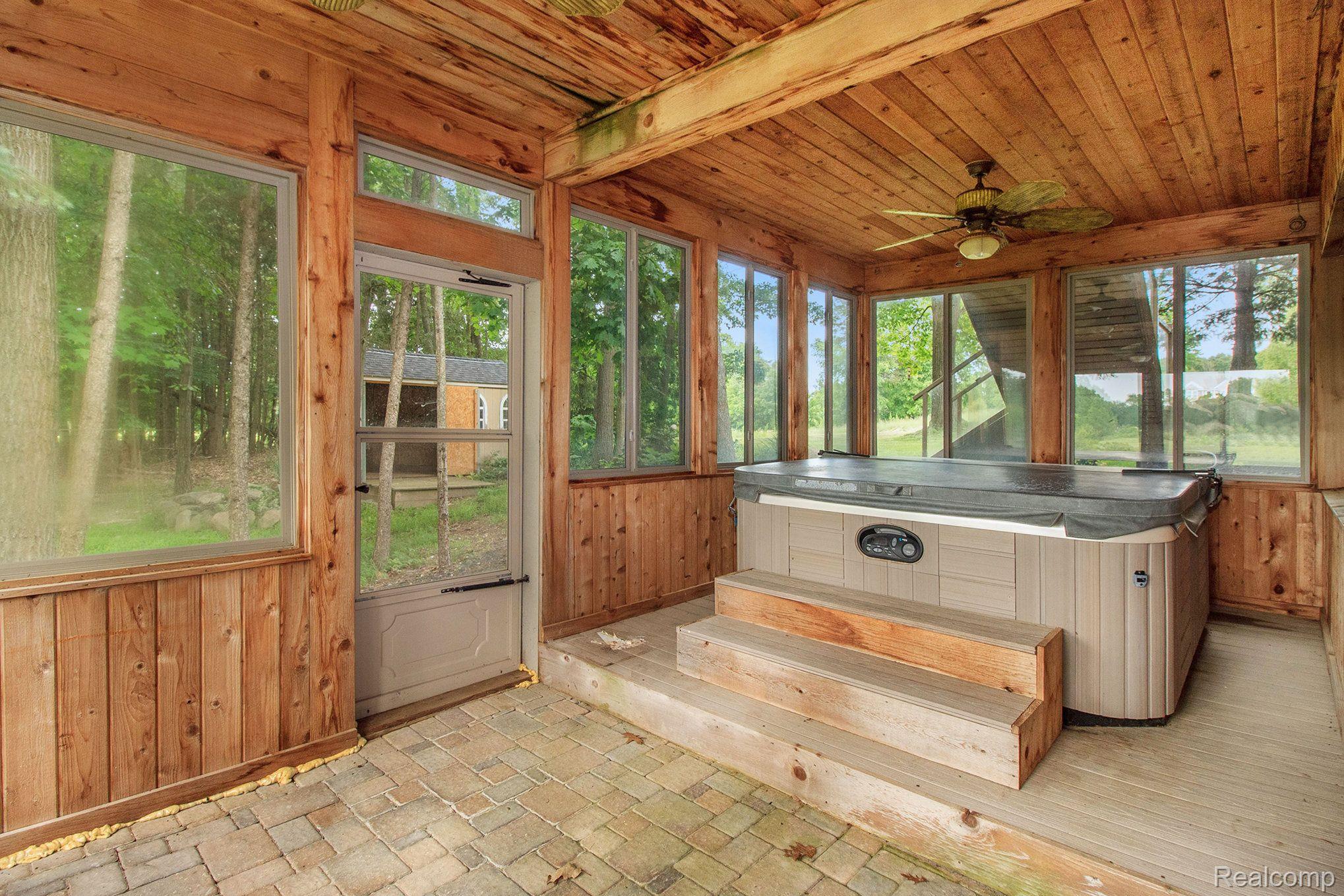 9371 Lee Jones Road Fenton, MI 48430 - Photo 44 of 64 Gallery Image 44