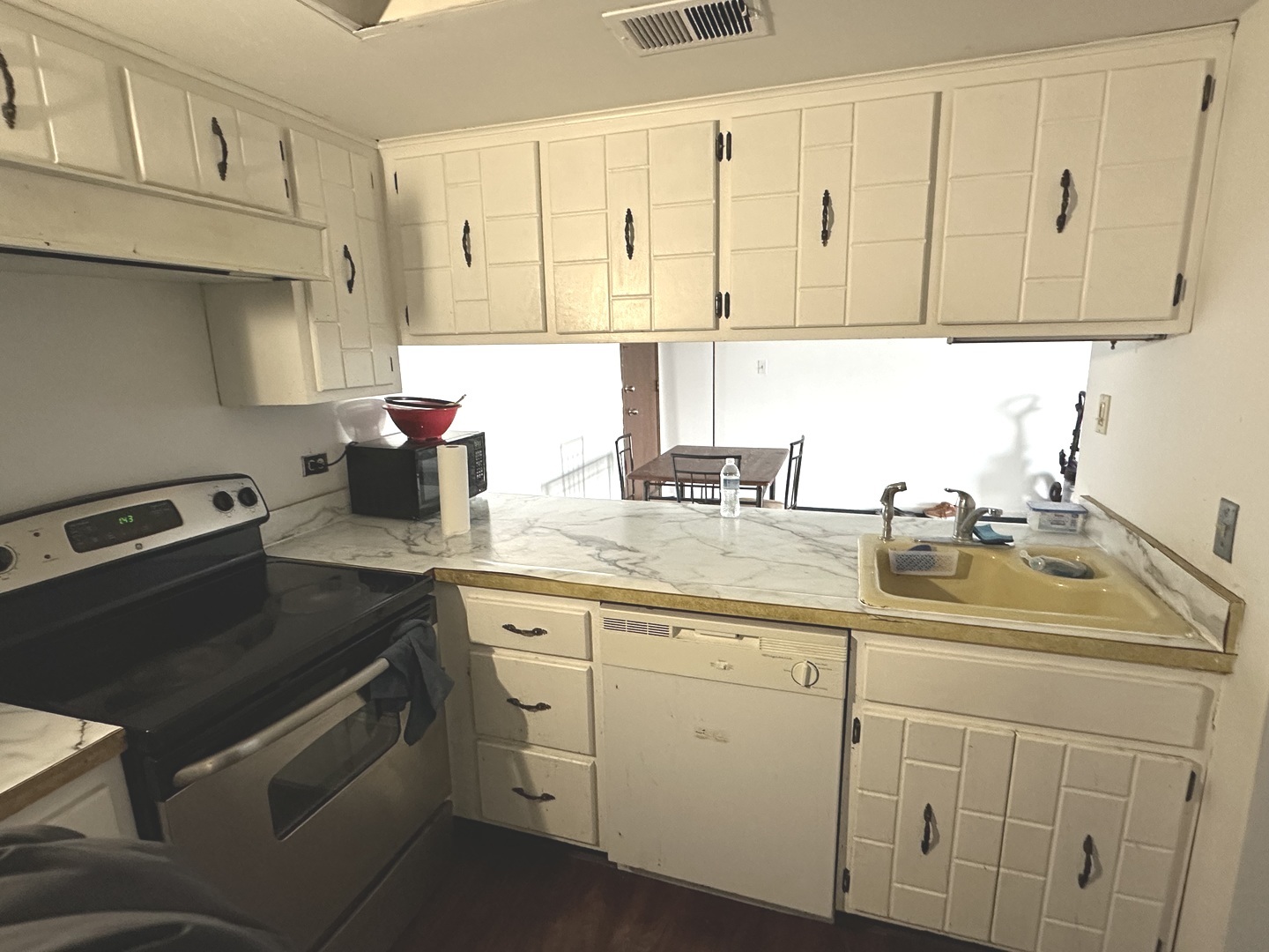 830 Elder Road, Unit B403 Homewood, IL 60430 - Photo 9 of 15