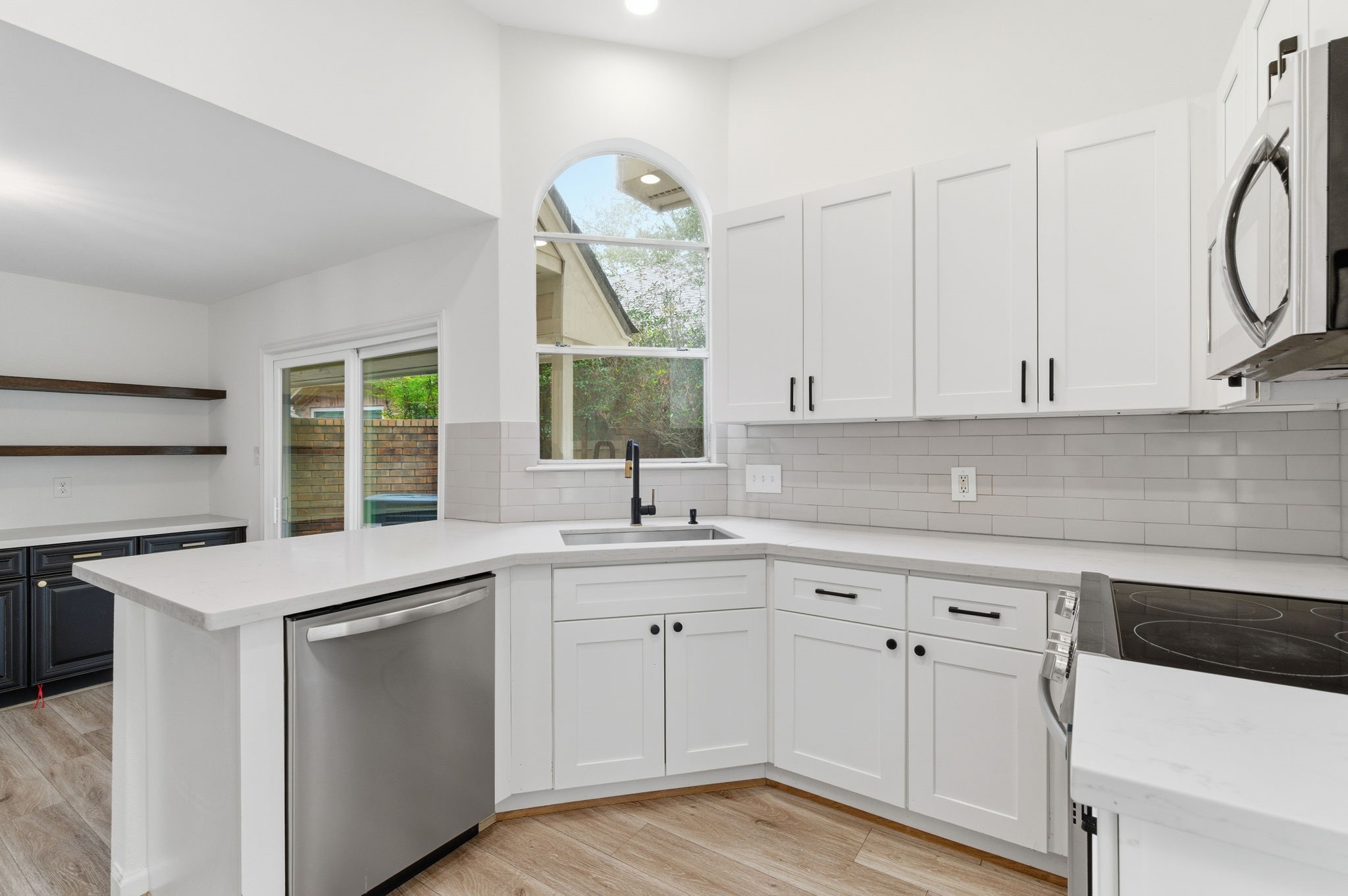 23 Cedar Chase Place Spring, TX 77381 - Photo 12 of 35