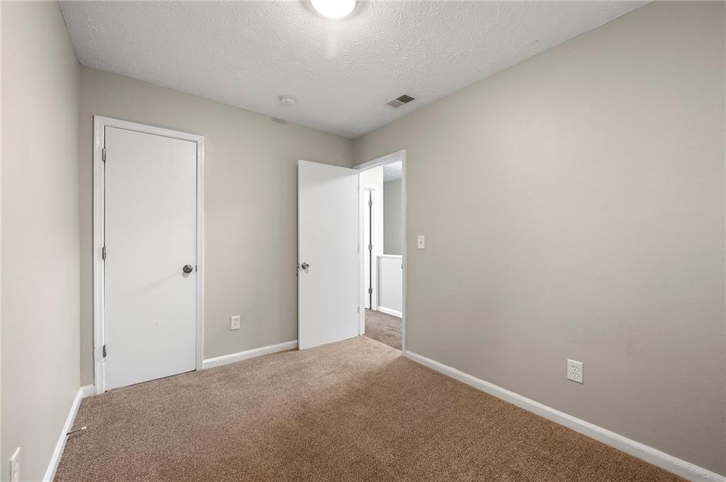 5570 Downs Way Lithonia, GA 30058 - Photo 11 of 21