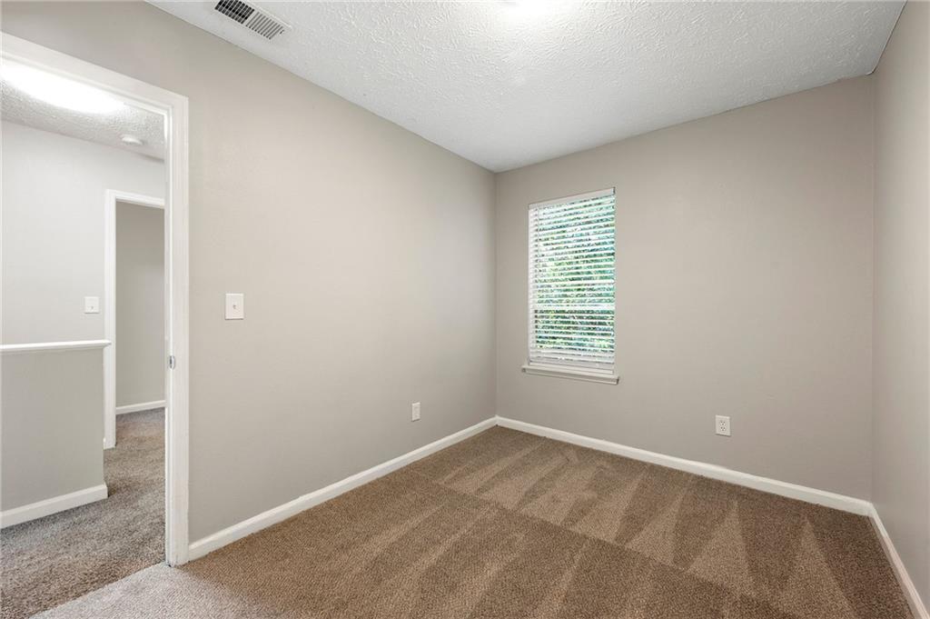 5570 Downs Way Lithonia, GA 30058 - Photo 10 of 21