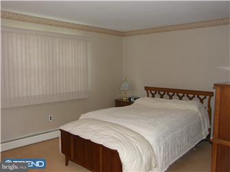 555 Winchester Road Warminster, PA 18974 - Photo 10 of 12 Bedroom - Main