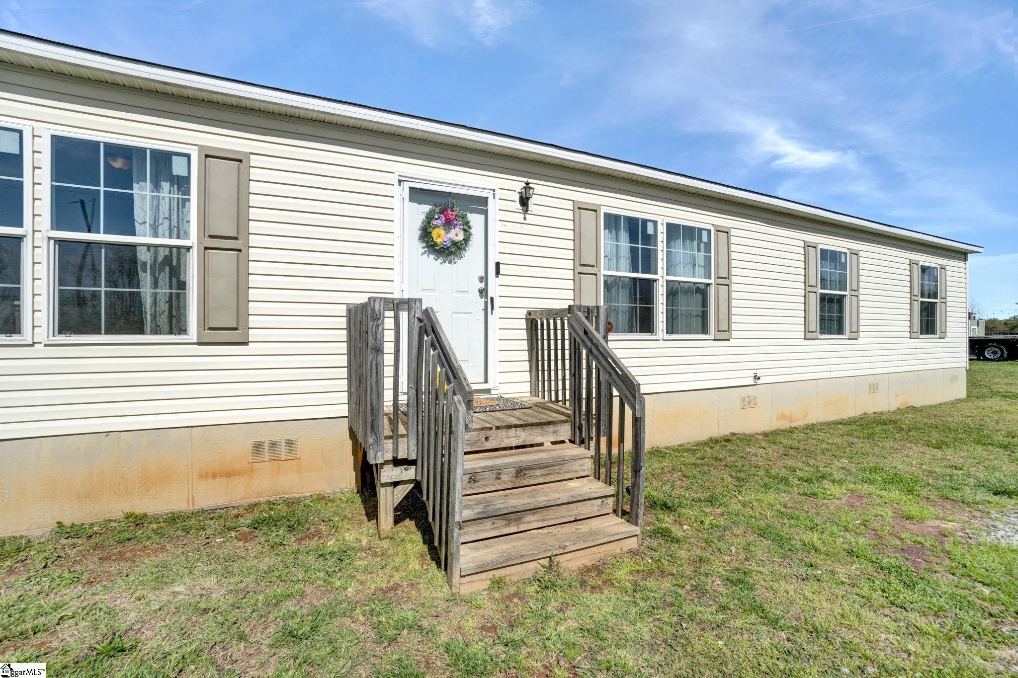 4600 Peachtree Road Chesnee, SC 29323 - Photo 1 of 36 Gallery Image 1
