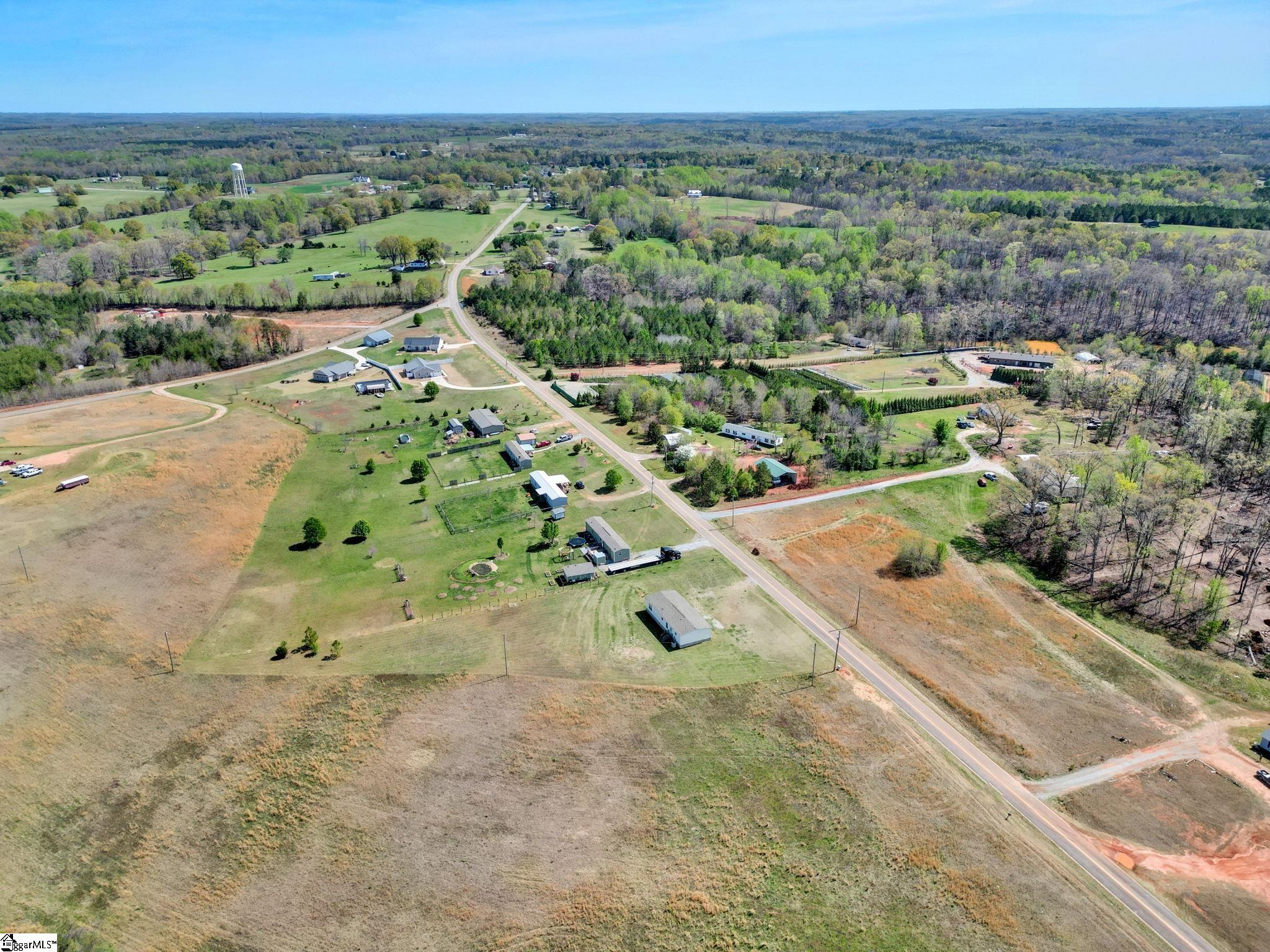 4600 Peachtree Road Chesnee, SC 29323 - Photo 6 of 36 Gallery Image 6