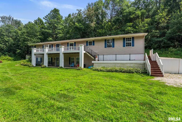 $325,000 | 8804 217th Street North, Port Byron, IL 61275