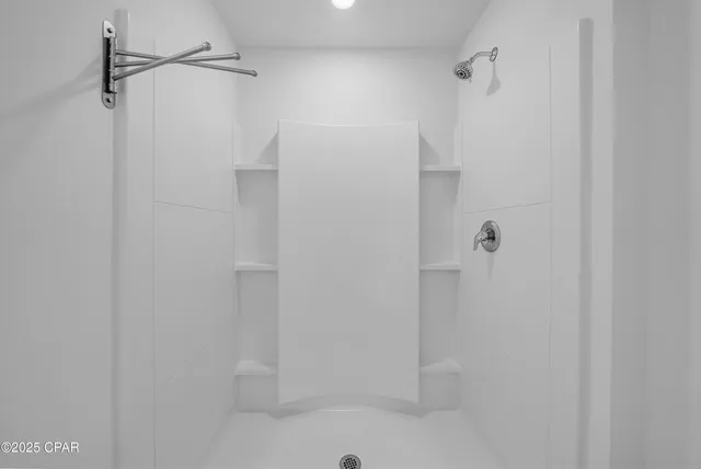 $2,700 | 336 Bridge Harbor Drive, Panama City, FL 32404